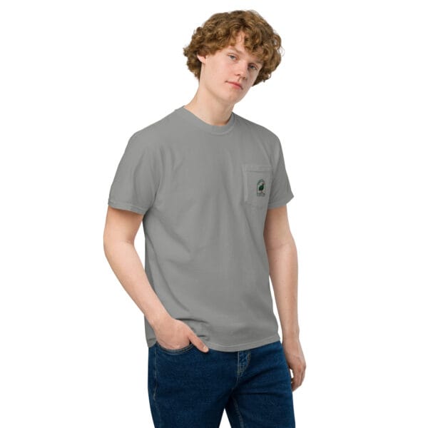 Dinky Creek Unisex garment-dyed pocket t-shirt - Image 16